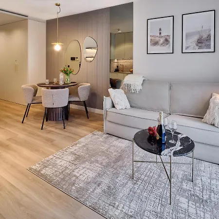 Natura D33 Porto Apartment *